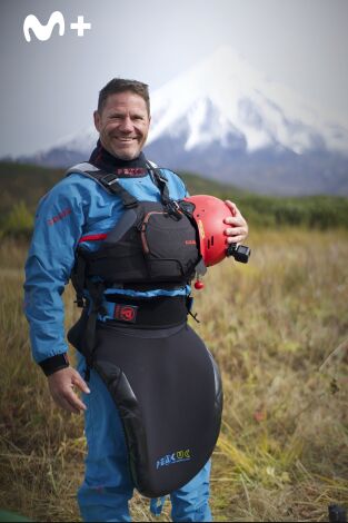 Mundos inexplorados con Steve Backshall. Mundos inexplorados...: Kamchatka: expedición al río de osos pardos