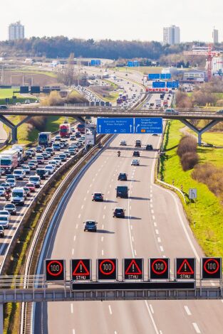 A8, emergencia en la autopista. A8, emergencia en la...: Ep.16