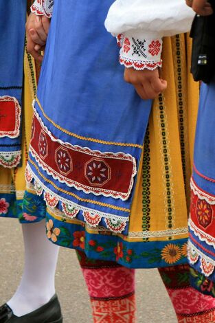 Jotas Pilar 2024. T(T2024). Jotas Pilar 2024 (T2024): Grupo folklórico Raíces de Aragón