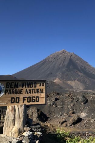 Lava Lovers. Lava Lovers: Cabo Verde