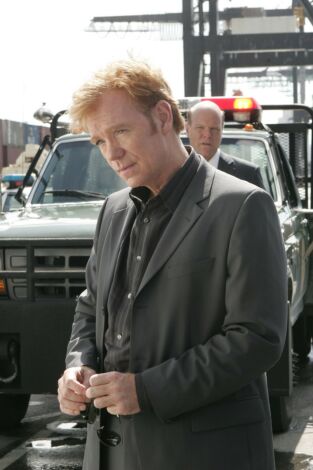 CSI: Miami. T(T4). CSI: Miami (T4): Ep.1 Desde la tumba