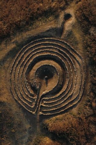 Misterios desde el aire. T(T1). Misterios desde... (T1): Miesterios militares