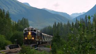 Grandes viajes en tren. Grandes viajes en tren: Ley y orden