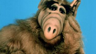 Alf. T(T1). Alf (T1): Ep.8 Tus castaños ojos tristes