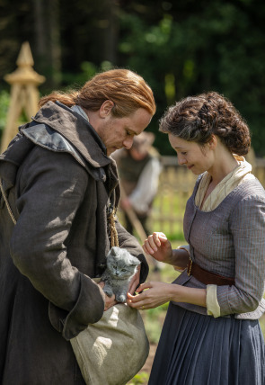 Outlander T5 E5 · Adoración perpetua en la programación de M+ Series HD (Series)