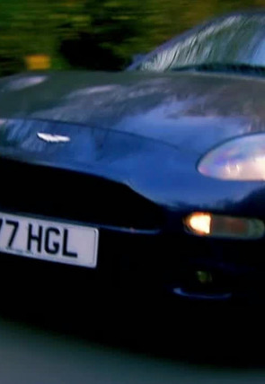 Joyas sobre ruedas · Aston Martin DB7 portada