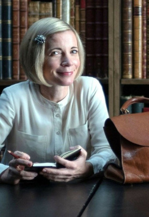 Lucy Worsley investiga portada