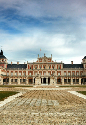 Poster de Sitios reales: Palacio Real, una ciudad cortesana