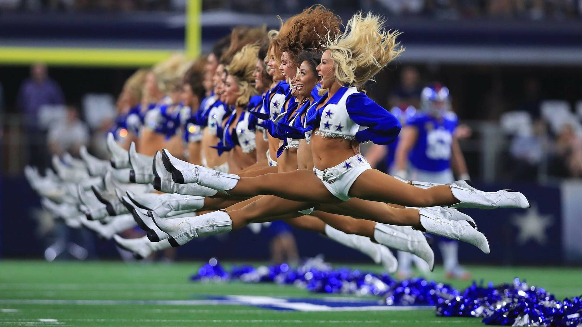 Dallas Cowboys Cheerleaders: Making The Team