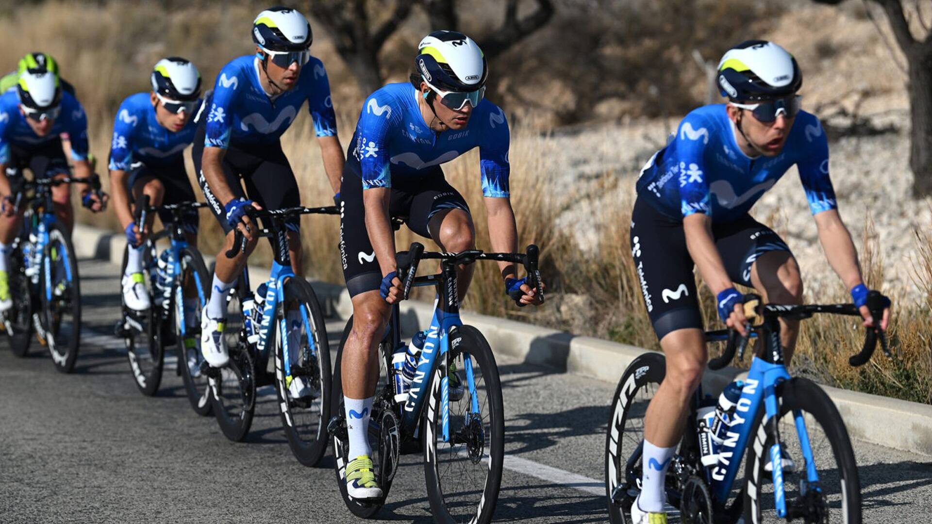 Presentación Movistar Team 2025