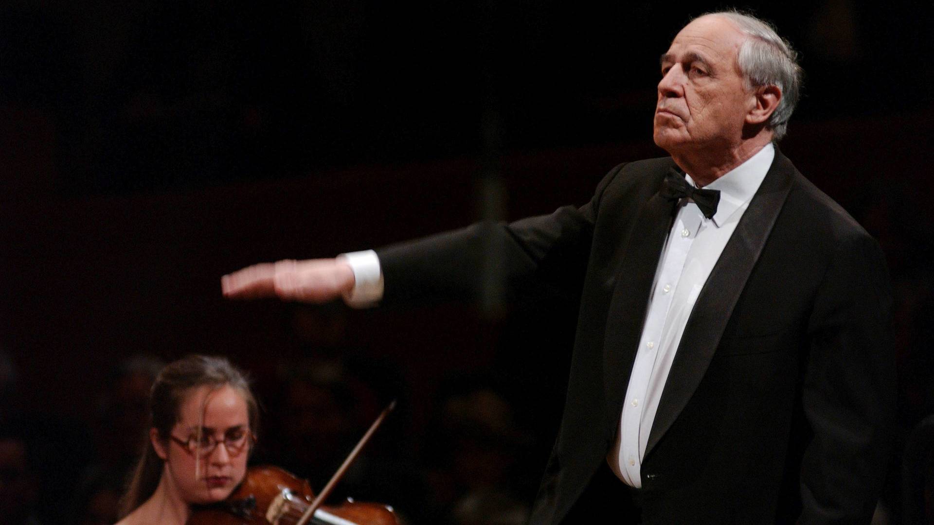 Pierre Boulez dirige Clásicos Modernos