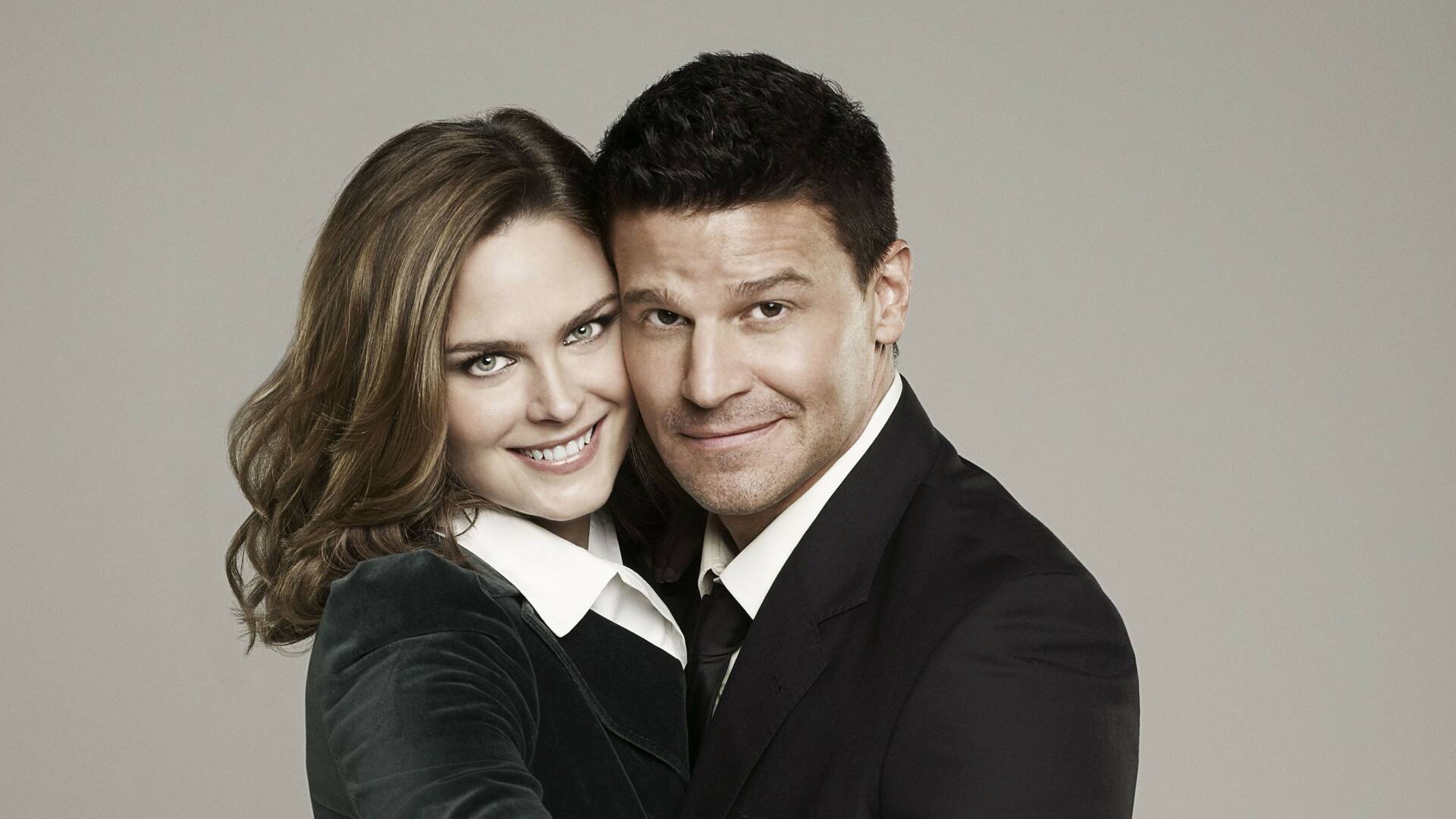 Bones (T5): Ep.14 El diablo en el altar