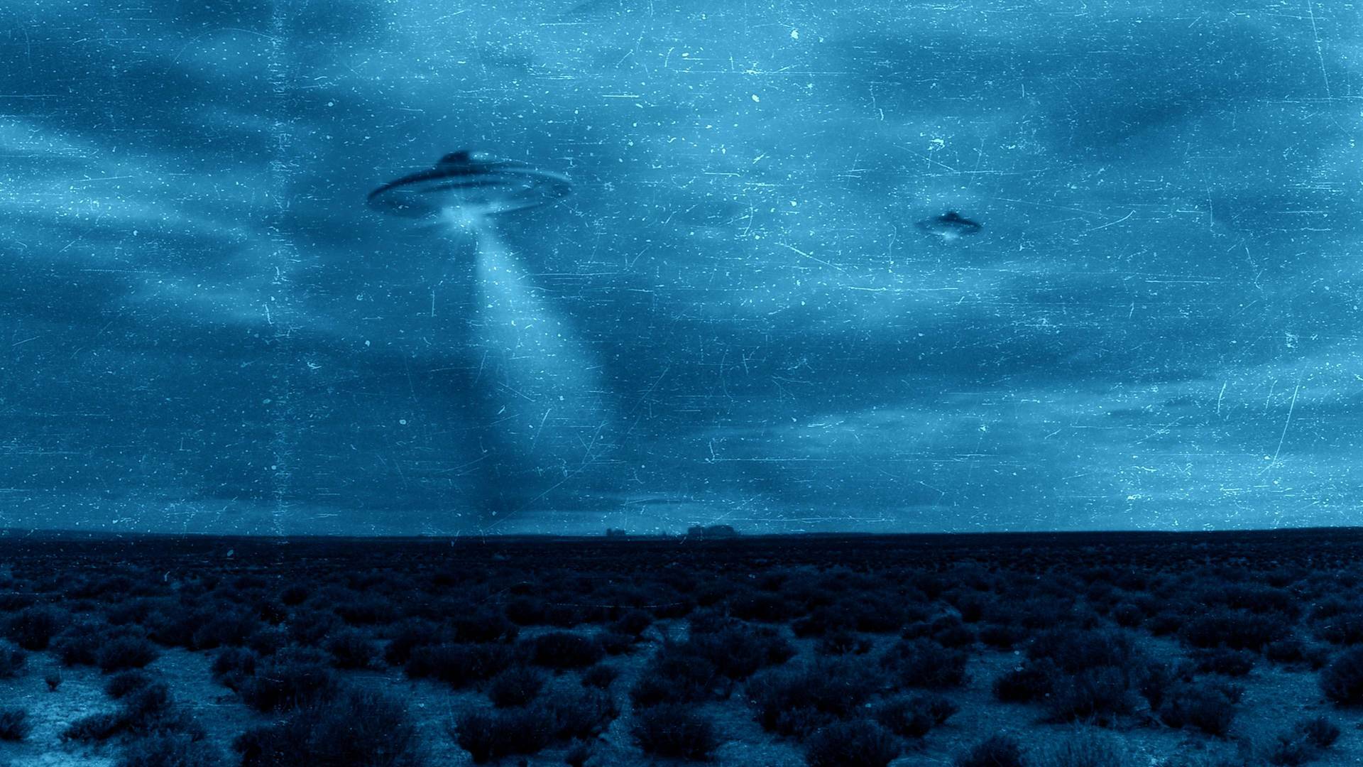 UFO Witness (T1): Ep.5 La nave nodriza regresa