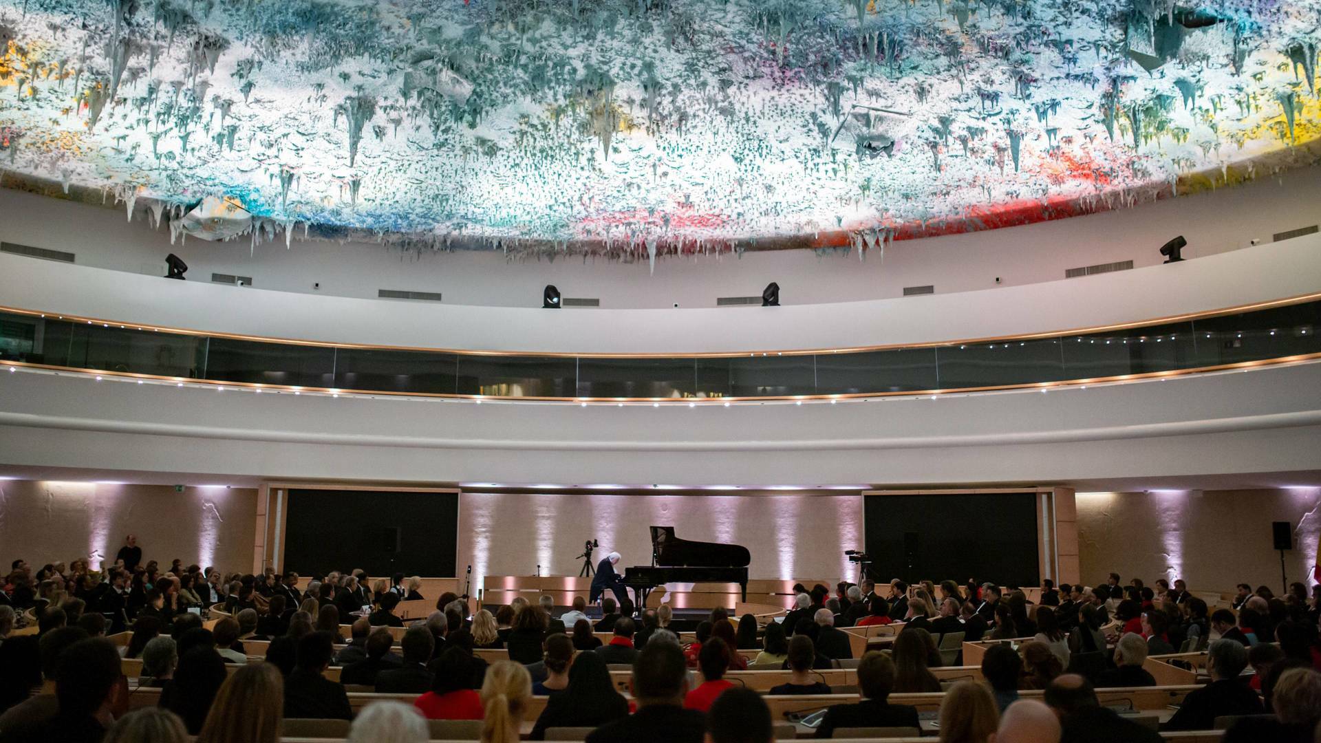 Grigory Sokolov en el Palacio de las Naciones de Ginebra: Schumann Chopin