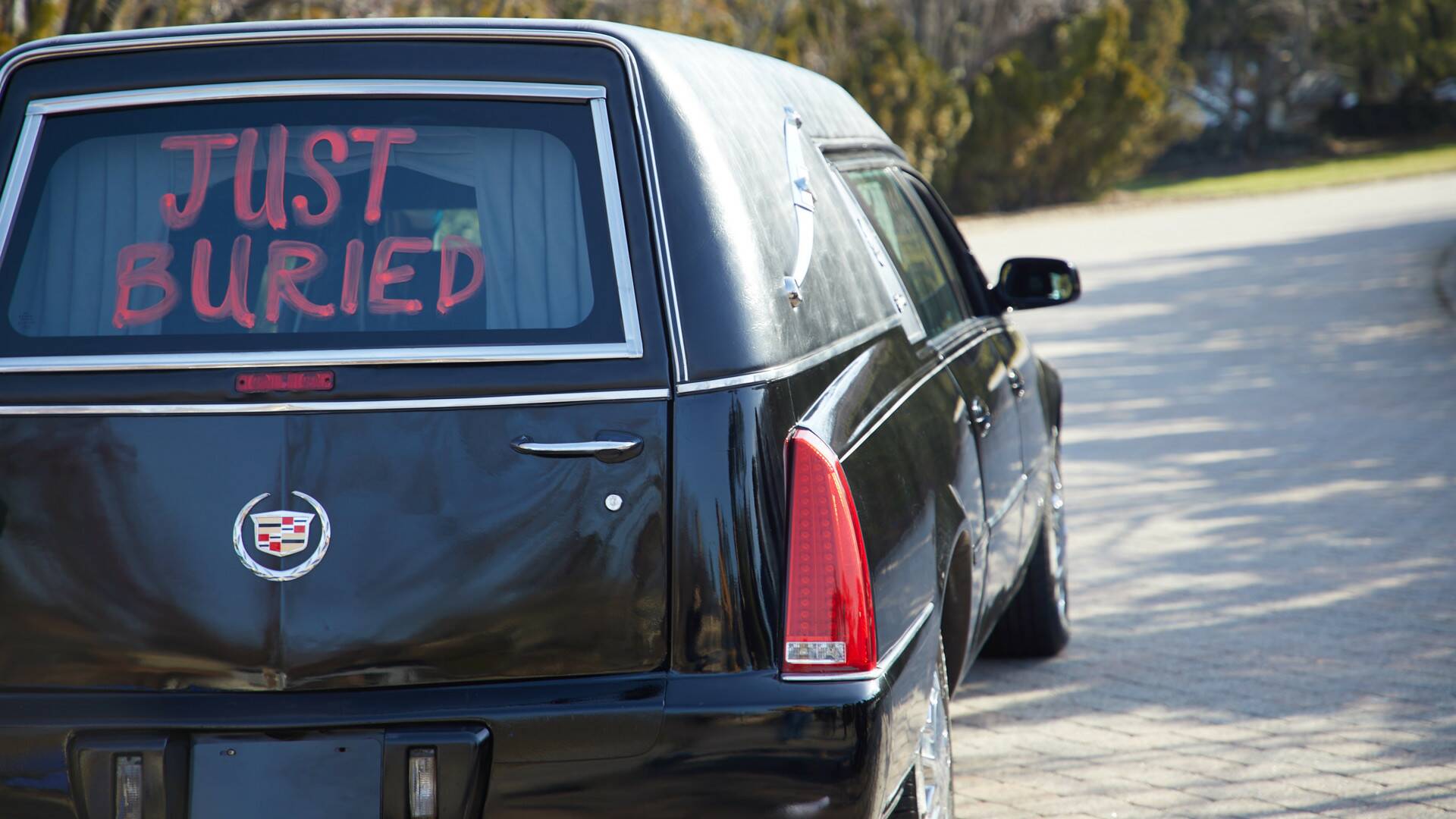 Una boda y un funeral