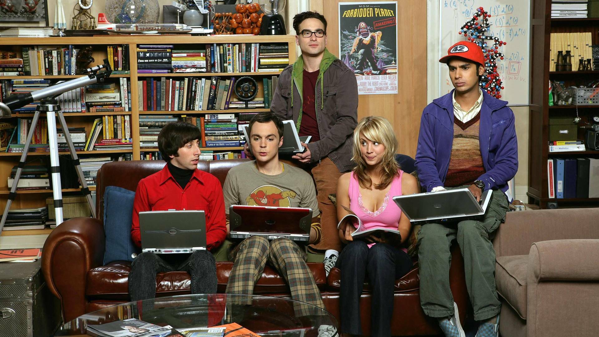 The Big Bang Theory (T1): Ep.8 El experimento del Grasshopper