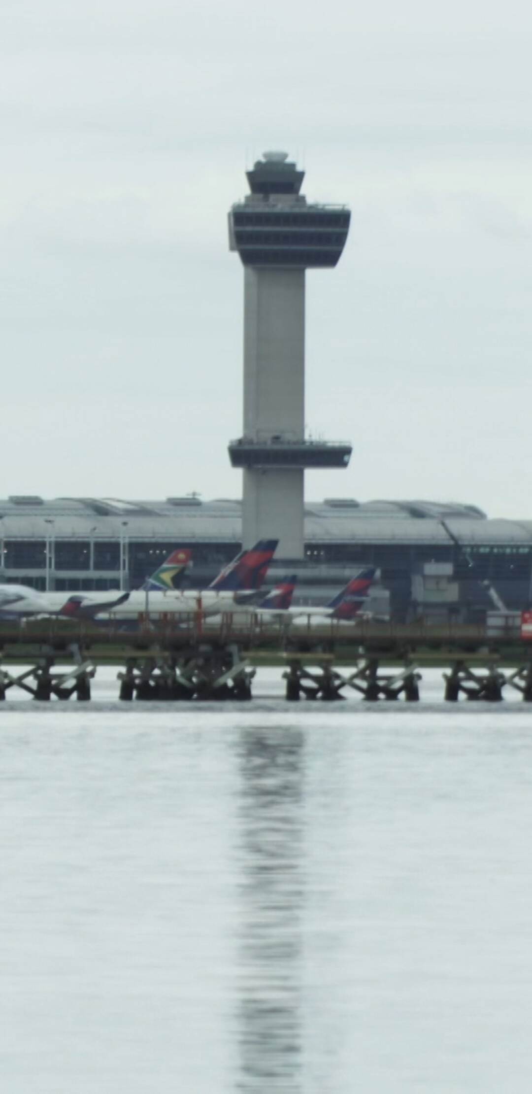 Control de aeropuertos: Avisos de seguridad 