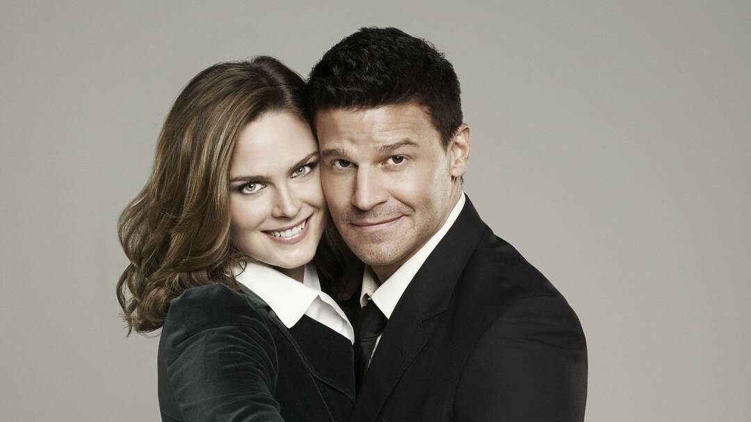 Bones (T5): Ep.18 El depredador del acuario