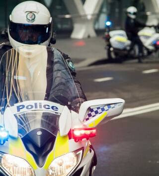 Policías en moto (T2): La culpa es de la moto