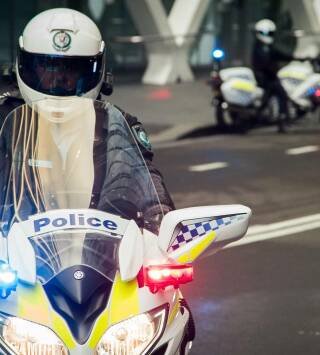 Policías en moto (T2): A toda pastilla