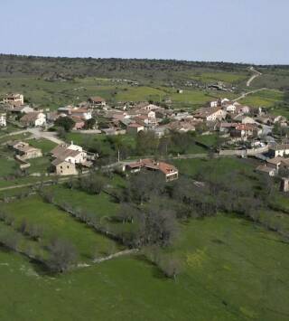 Vuelvo a empezar (T1): Ses Salines (Mallorca) Cubillo del Butron - Los Rosales