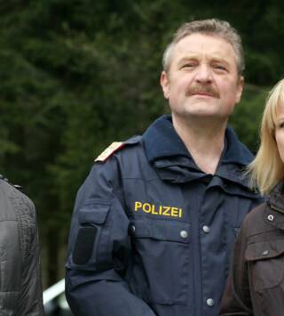 Crimen en los Alpes (T10): Ep.6 Adicto
