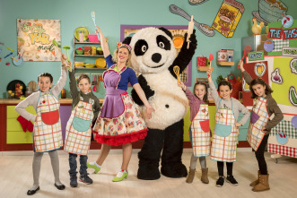 Panda Kitchen con Julia Macaroni (T2)