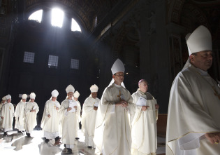 Habemus Papam: Una historia de poder 