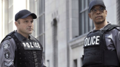 Flashpoint (T5): Ep.4 Ojos dentro