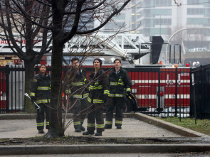 Chicago Fire (T12): Ep.6 Puerto en la tormenta