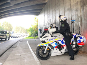 Policías en moto (T1): Sin permiso de conducir