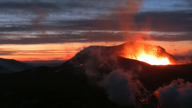 Lava Lovers: Indonesia