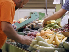 Gent de mercats: Mercat del Centre de Vilanova i la Geltrú, i de Sants i de la Mercè de Barcelona