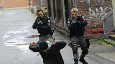 Flashpoint (T5): Ep.9 Agentes del orden