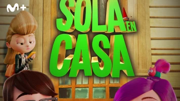 Sola en casa