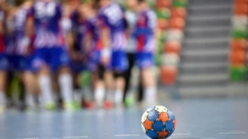 Clasificación Europeo de balonmano. T(24/25). Clasificación... (24/25): España - Serbia